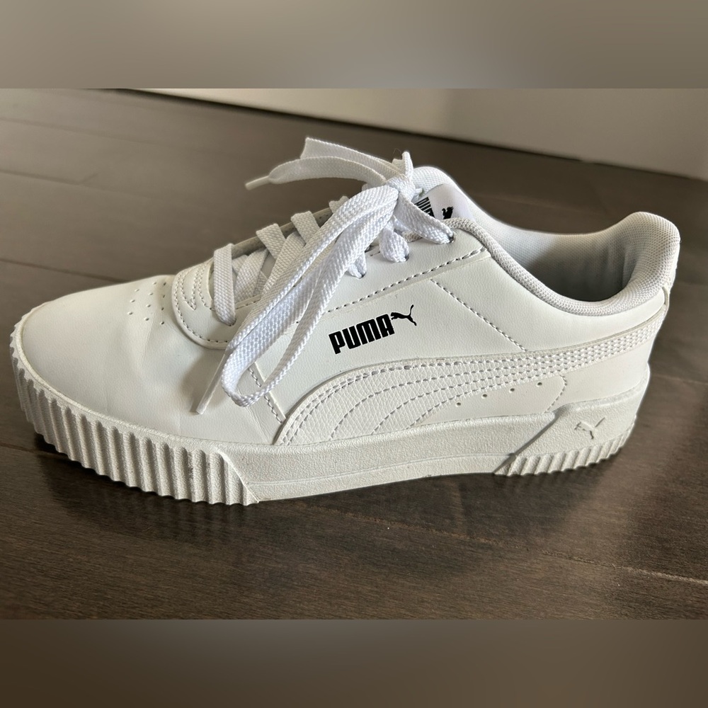 PUMA carina leather platform sneaker